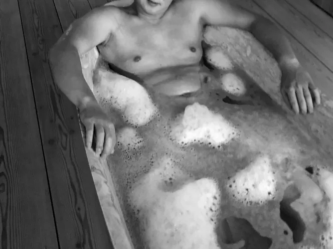 Vacation bath by anotheruncoolguy