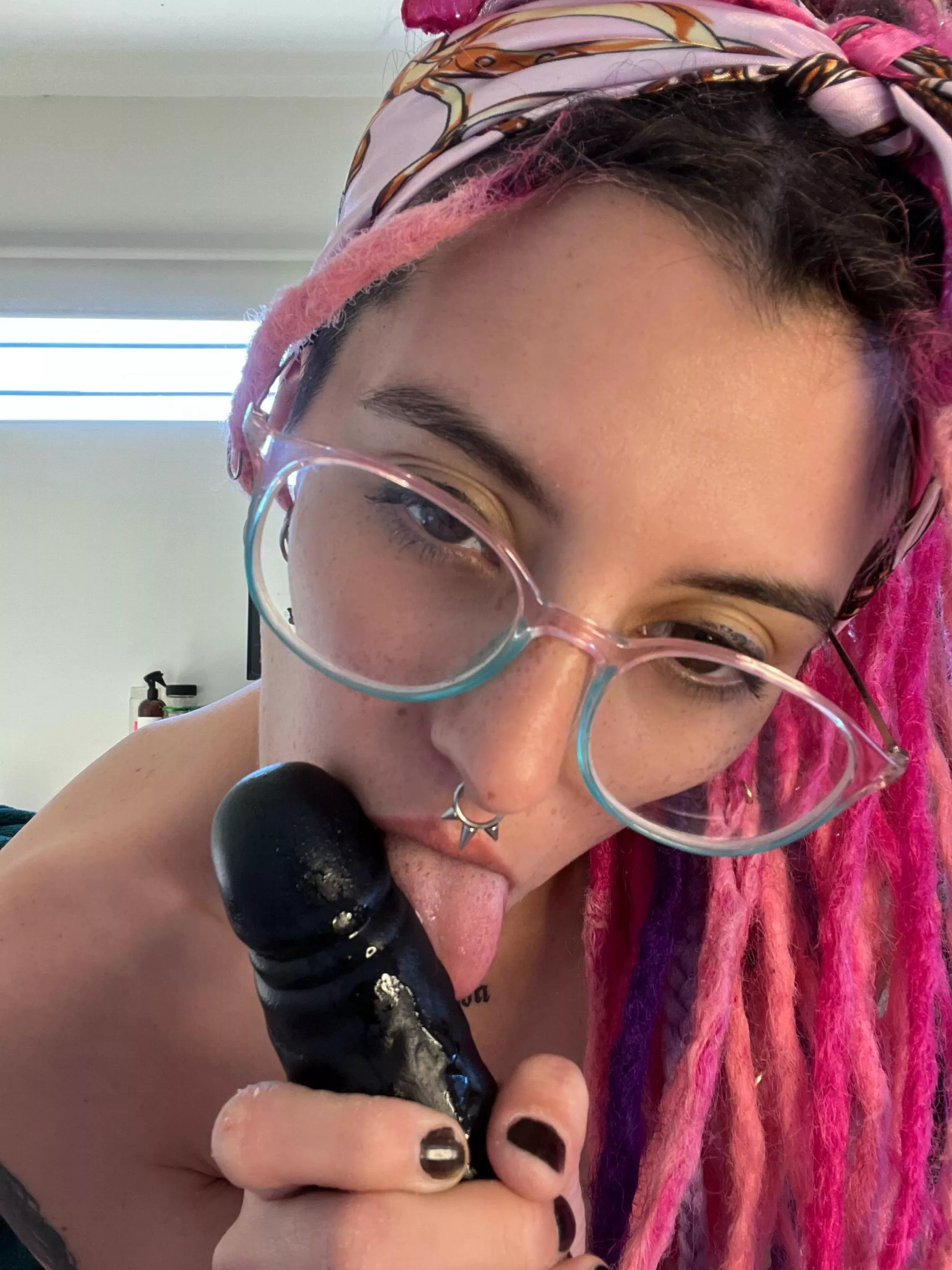 what kind of joystick is this (10 points) posted by WeklyAd