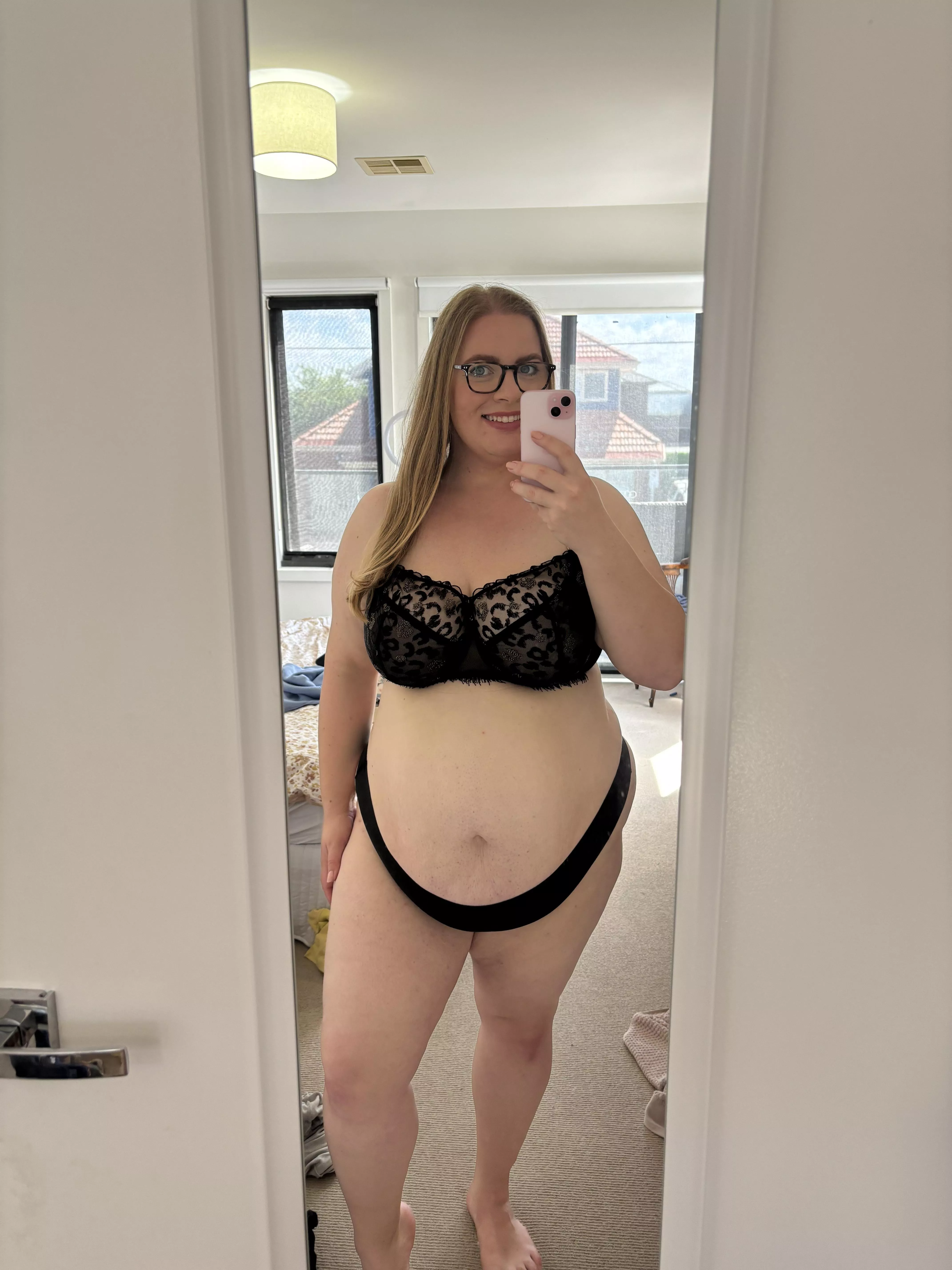 Would you let me sit on your face posted by Hayleycurvy