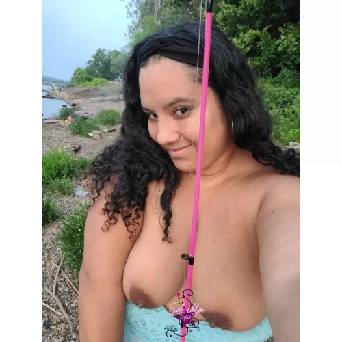 Would you take me fishing? Don't mind the peeps behind me ;) by Isabellainfiel