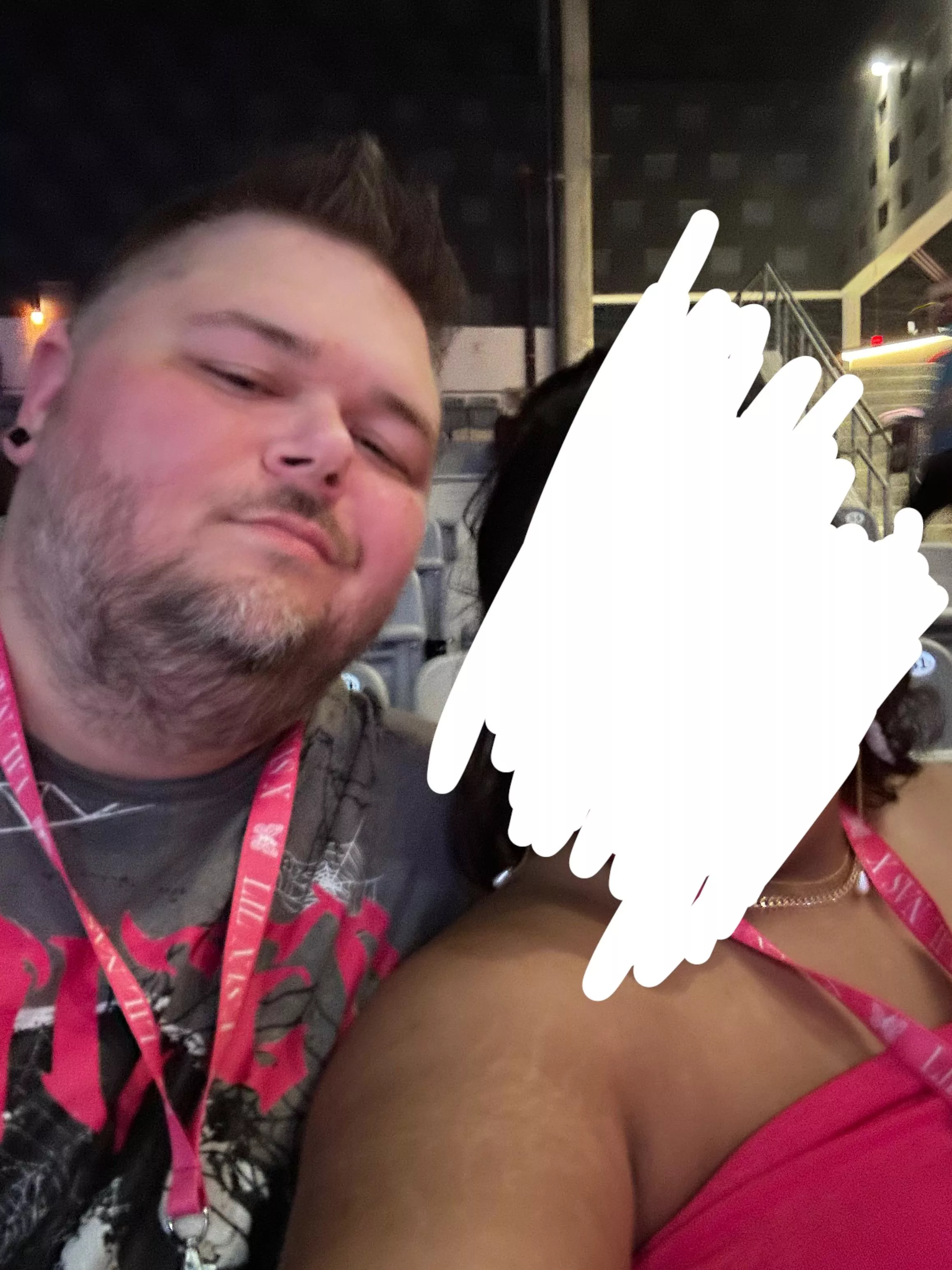 (37) Any twinks wanna throw down on cod or whatever? posted by rl45401