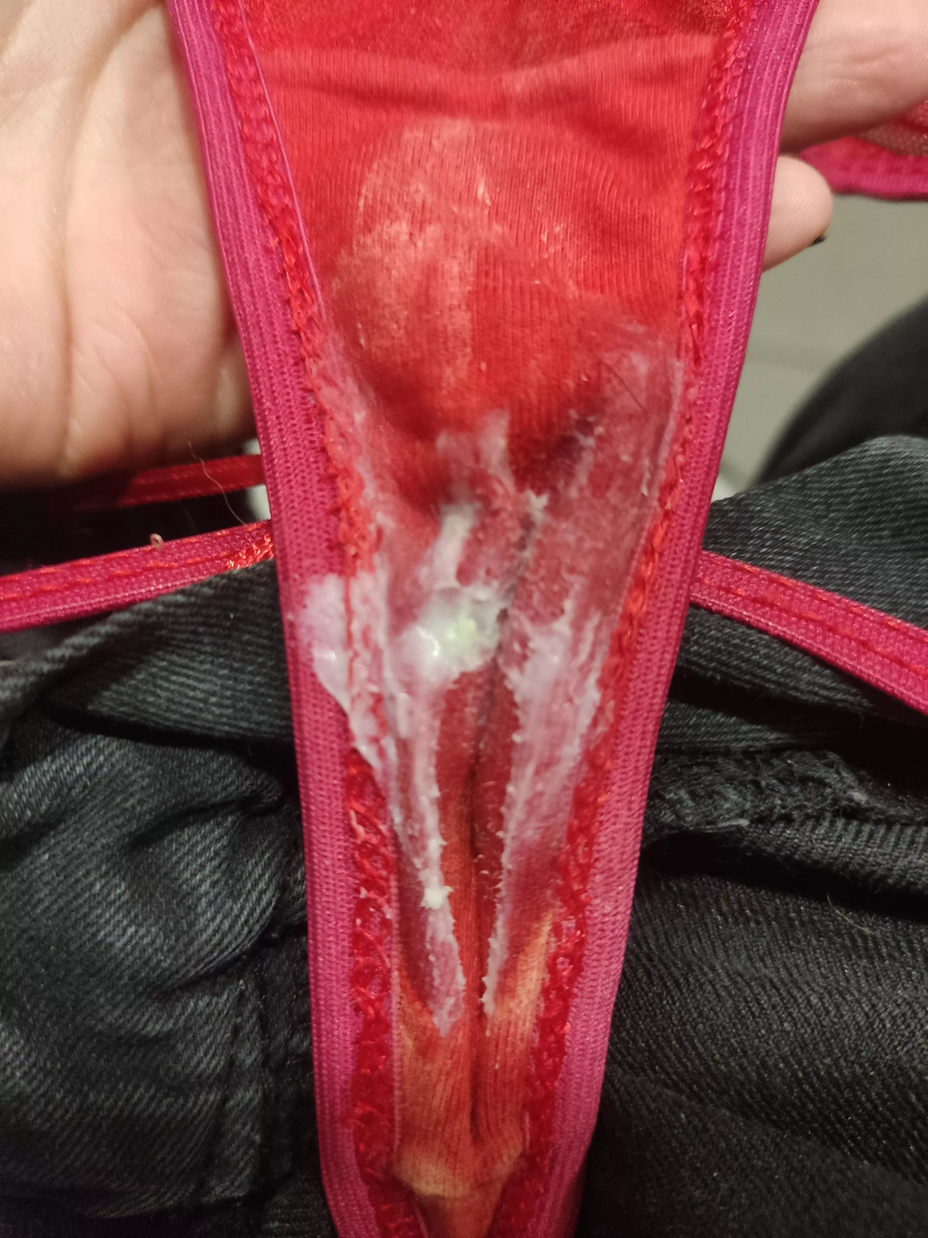 Another pantie after my shift ended🙈 posted by xlovely_jane