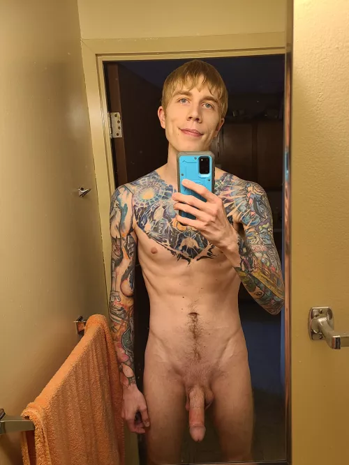 Early morning by FemboySuit