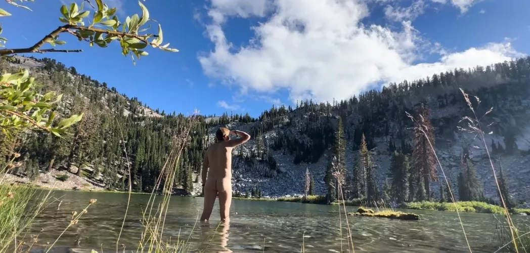 First time doing some naked exploring! by Vast_Signature_4617