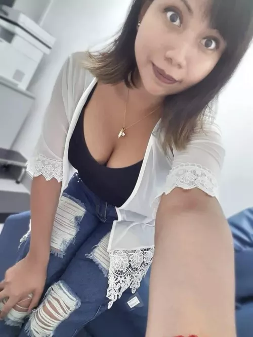 Good morning, hope you have a good day (F30) by SexyAzucena