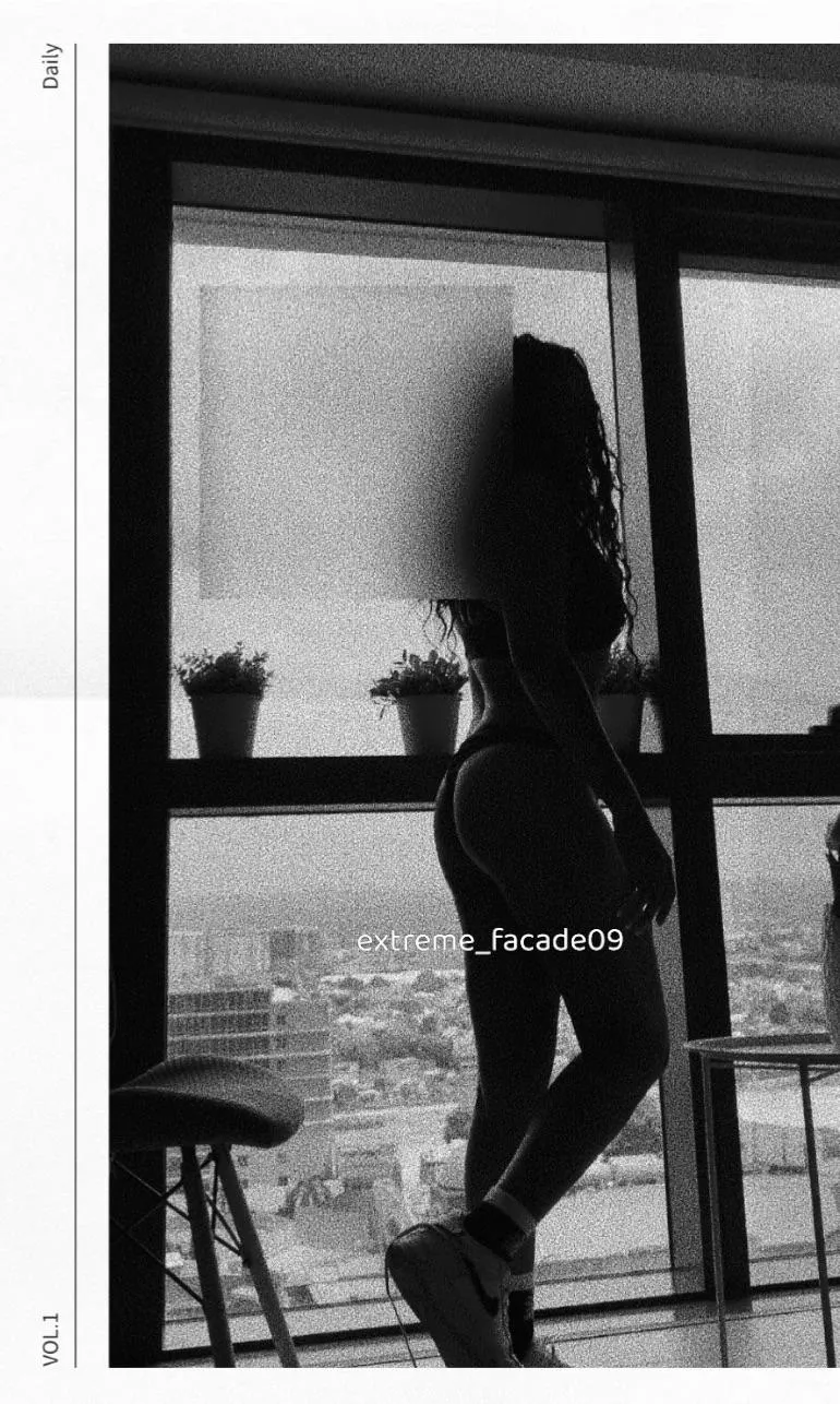 Happy Birthday, sel(f). Here's a gift for you all! 🎂 posted by Extreme_Facade09