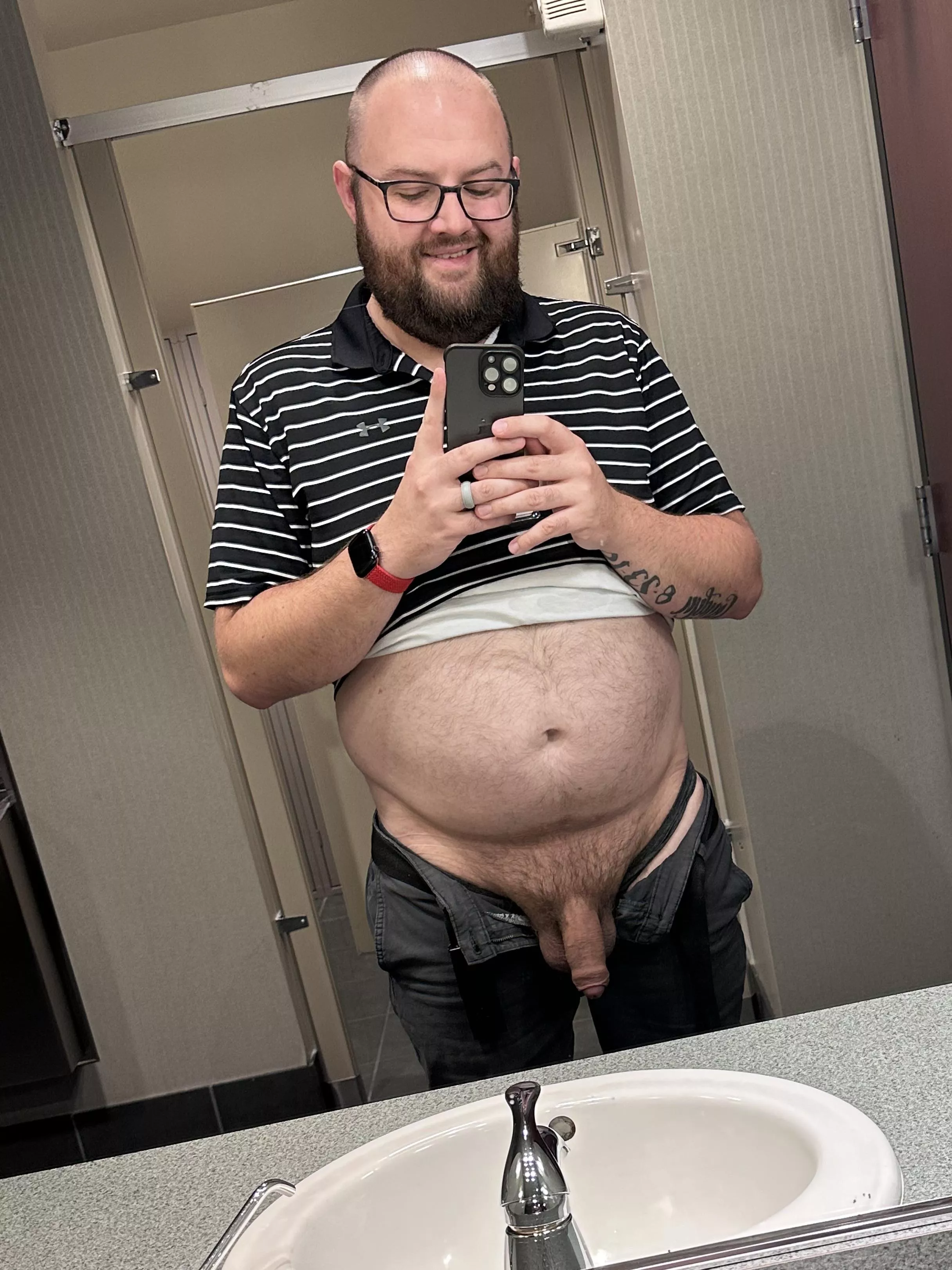 Happy Monday [33] posted by Overthemoon2319