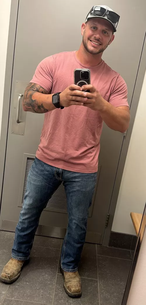 Here’s to a great start to a new week by hoosierdaddy6802