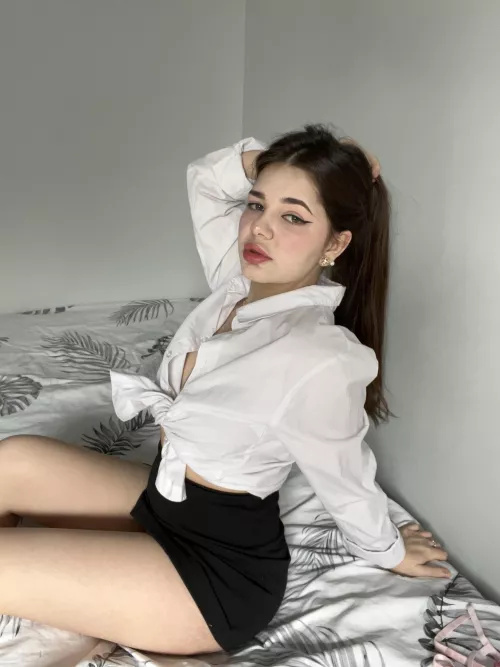 I hope this skirt isn't too short and tight for college by Lara_xoe