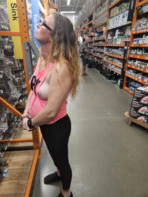 I kept slipping out by 1BEATK5