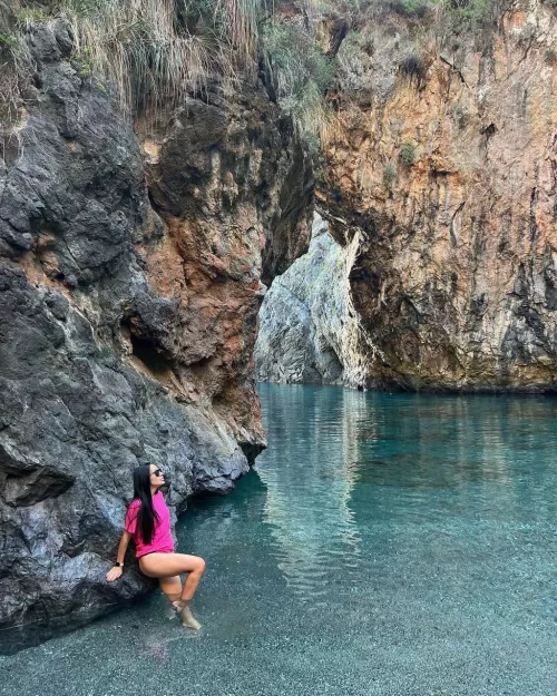 I'd send you selfies like this throughout the day if I was your girlfriend by Antique-Ad251