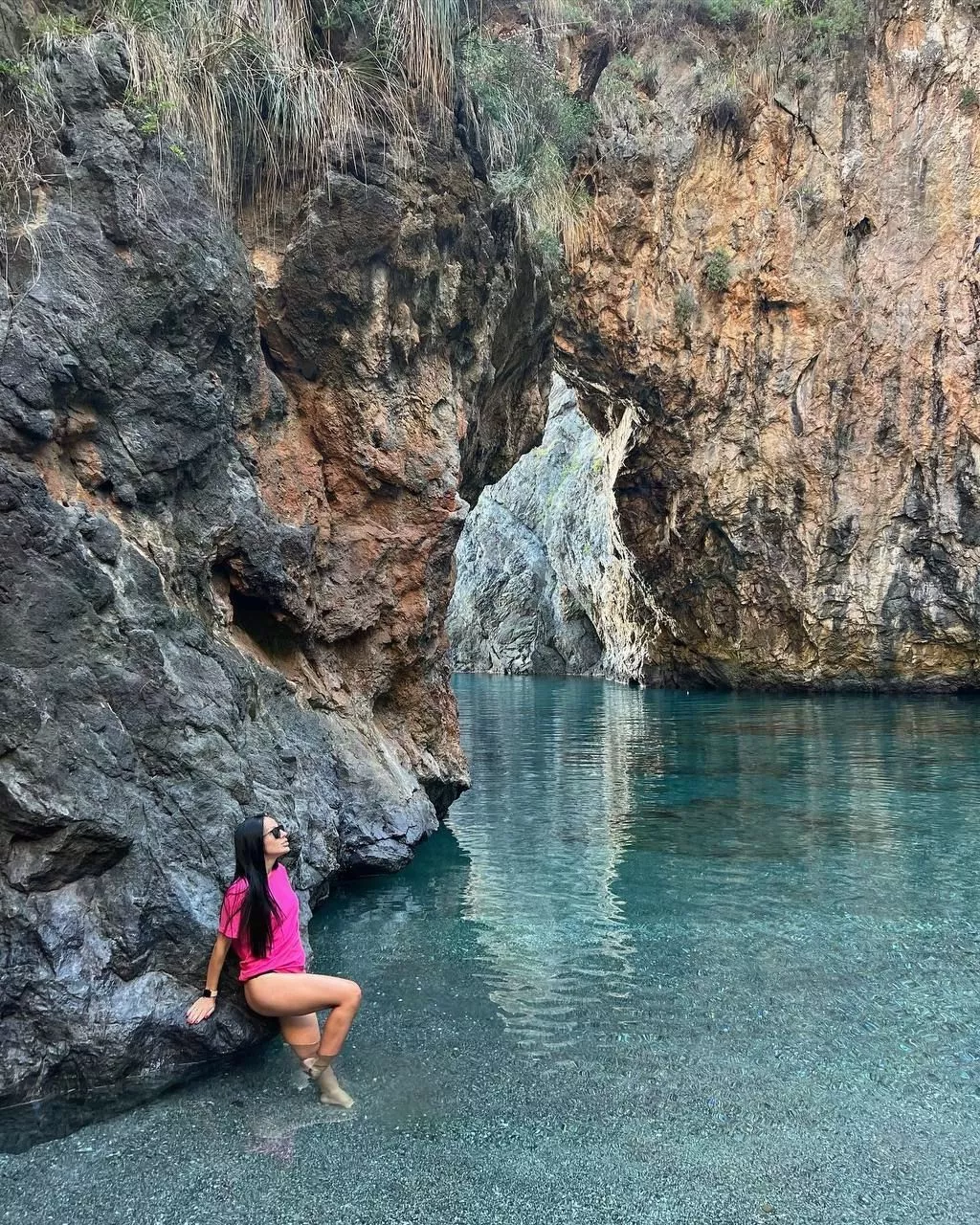 I'd send you selfies like this throughout the day if I was your girlfriend posted by Antique-Ad251