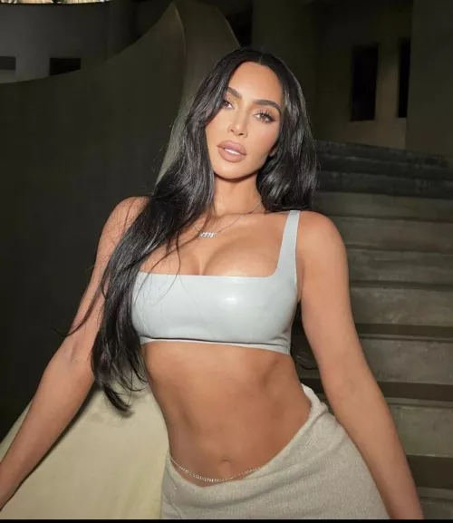 I’ll play any of the Kardahsians/Jenners if u feed them:))) by No-Alternative6297