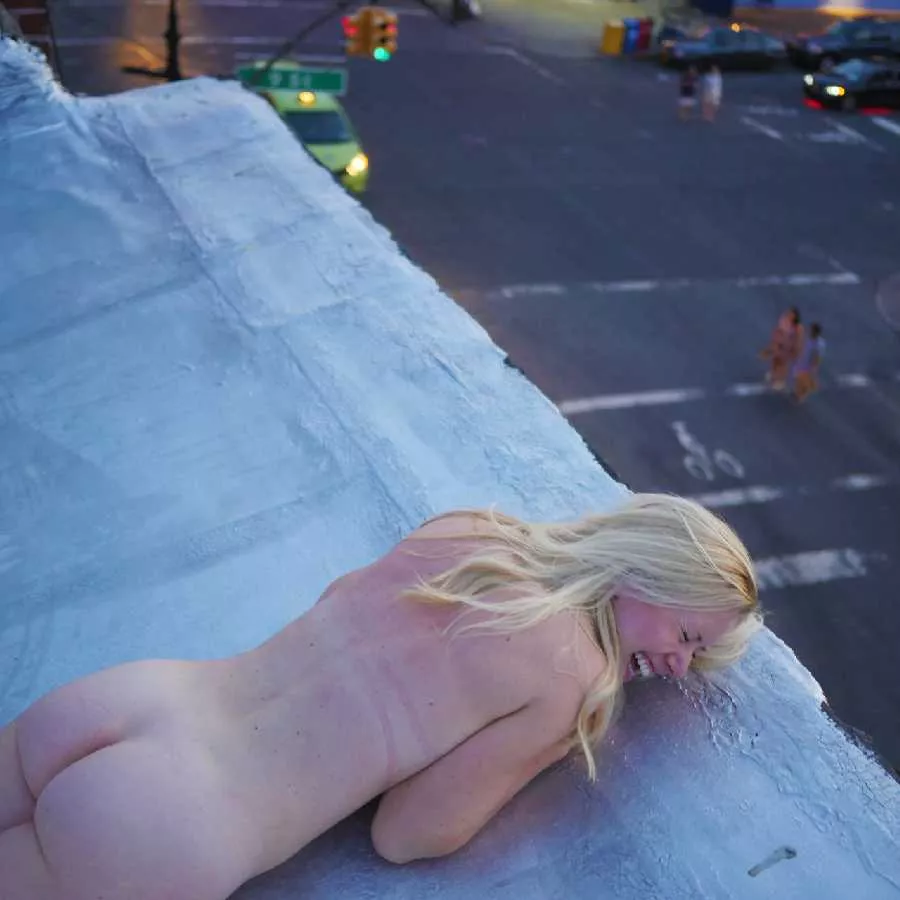 In Public posted by Grillandia