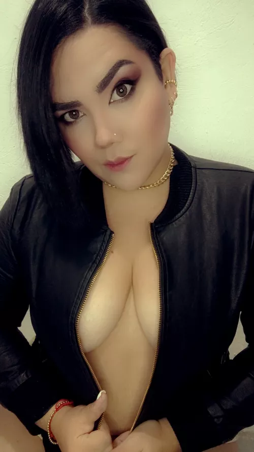 I've always been a bad girl. Do you like to behave badly? by Dominantfeet14