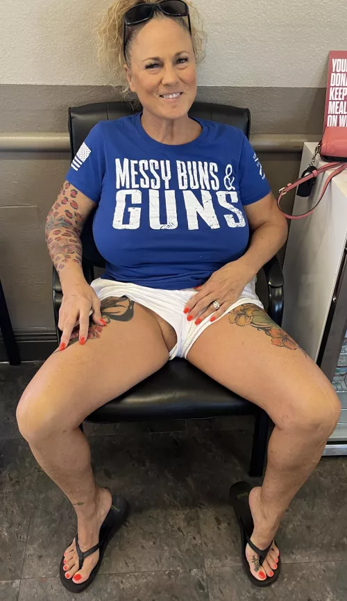 Juicy!! by Flimsy-Exit-9326