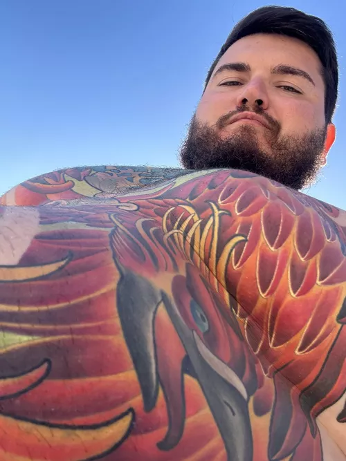 Not a fan of this trend but say “yes” if your want my nudes in your DMs by inkedchub