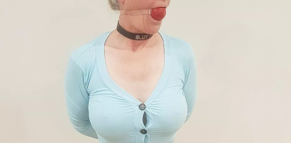 Punished by hubby for flirting with the new neighbor [F] [OC] posted by redranga66