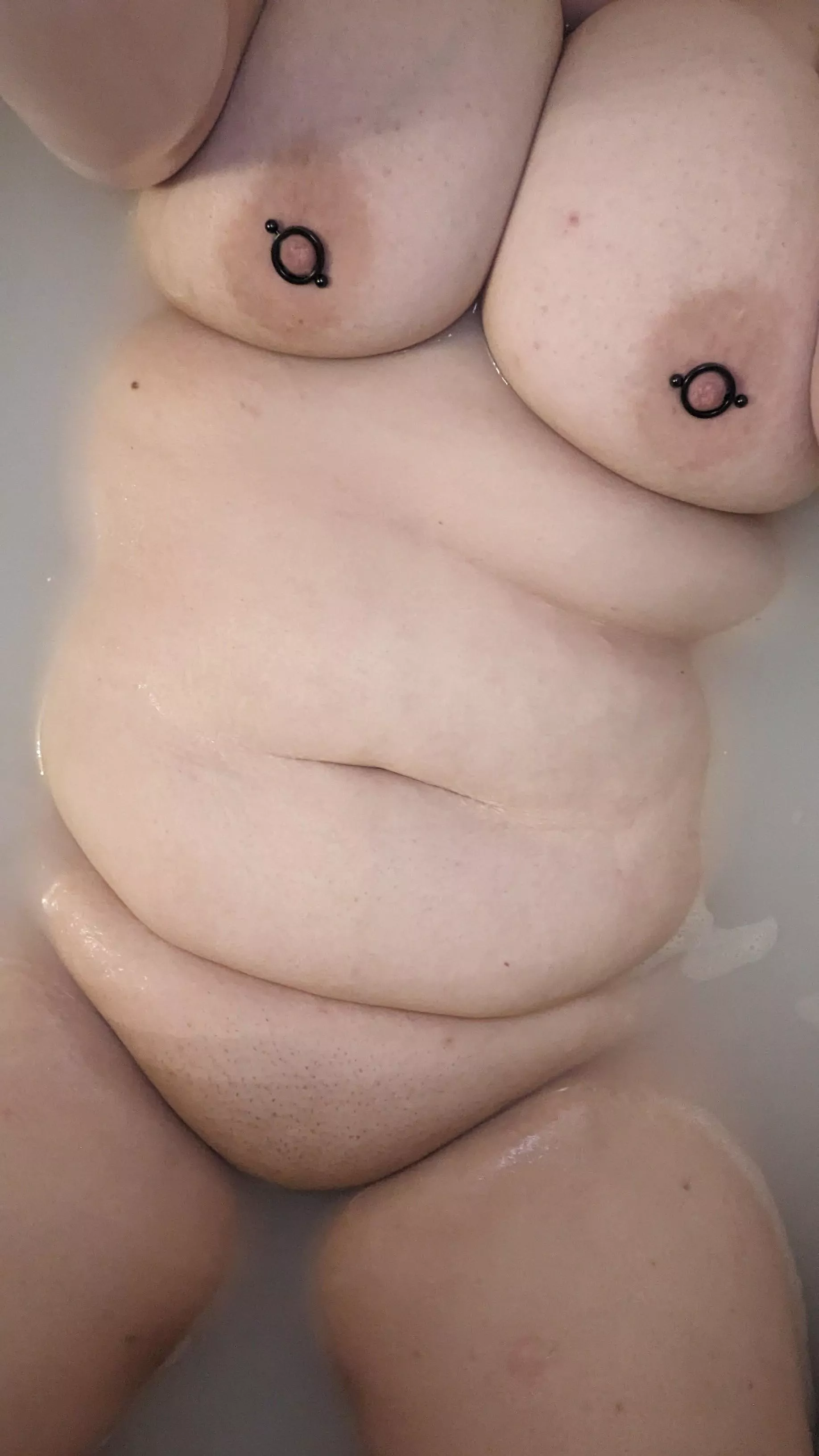 Treating myself to a spa posted by gloomyfantasy