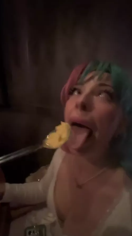 What's her name? by urnextlineis