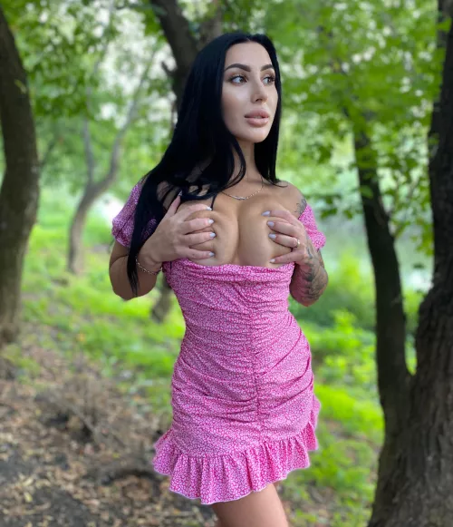 Who's up for a naughty adventure? by odorlessumbria26