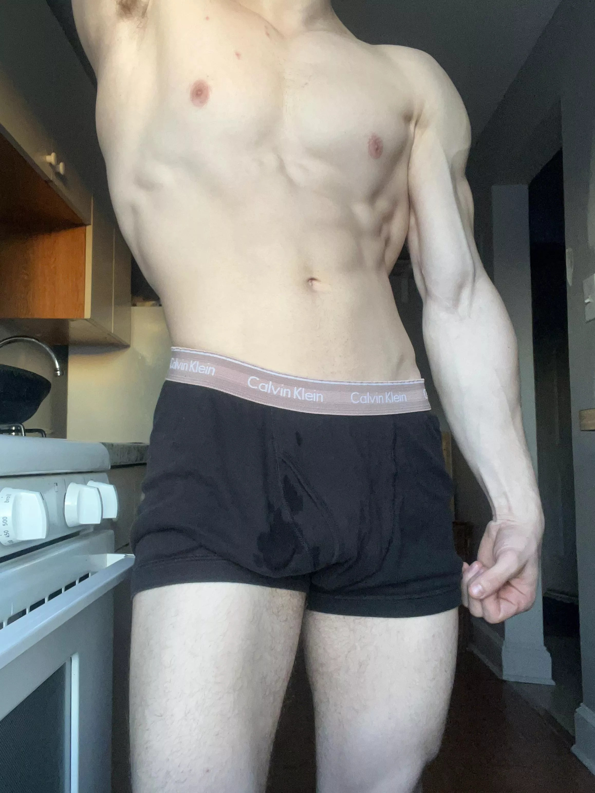 worship these cum stains posted by RobertDeitz