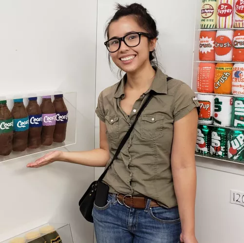 Would she be the hot neighbor? by redmiek