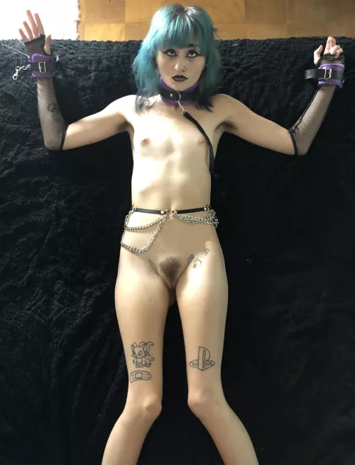 As a brat, I could barely post this… much less, submit… [f] by TsundereTomboy