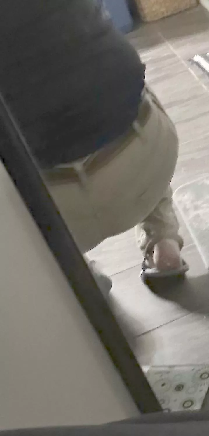 Big boy potentially looking to show off and do adult photos. Kinda starting slow im nervous posted by Which_Worldliness_71