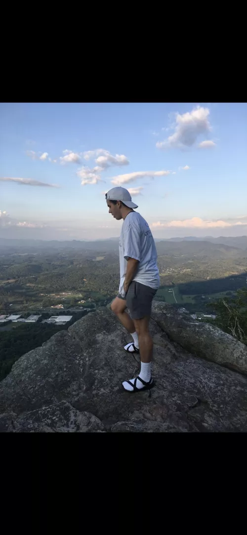 First post here! Happy Wednesday everyone! by wassupyall7