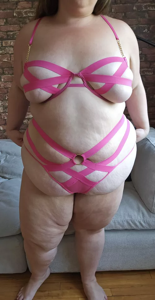 Fuck, date or marry a body like mine? 🙈 by EvaRose_Kiss