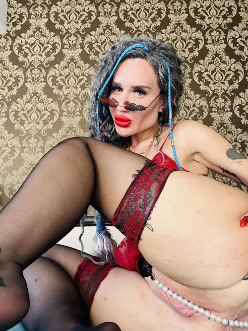 Hi, i’d like to order some attention by serenelyLynch208