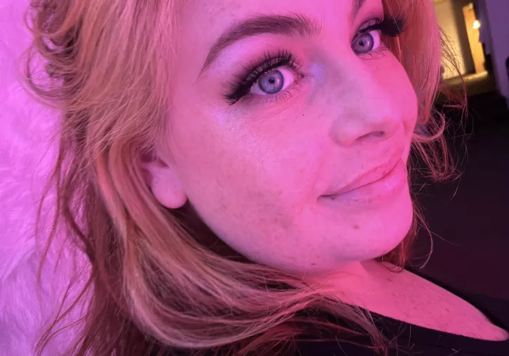 hope y’all have an absolutely wonderful day ❤️ by Megan__D