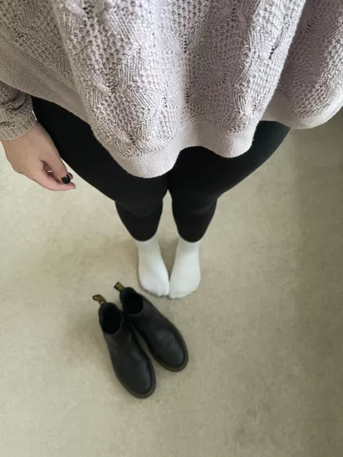 how does your girl look today? 🥰❤️✨ by snowpeas88