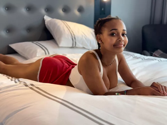 How would you like to tie me up? by Riley_Charlotte