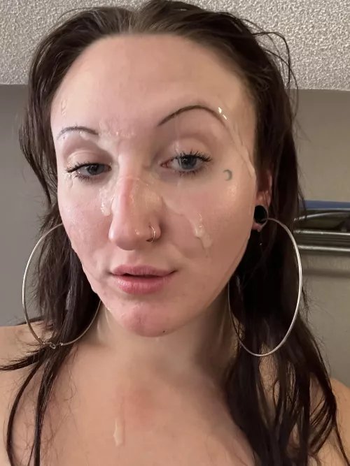 I love getting huge loads on my face! by ravenvice