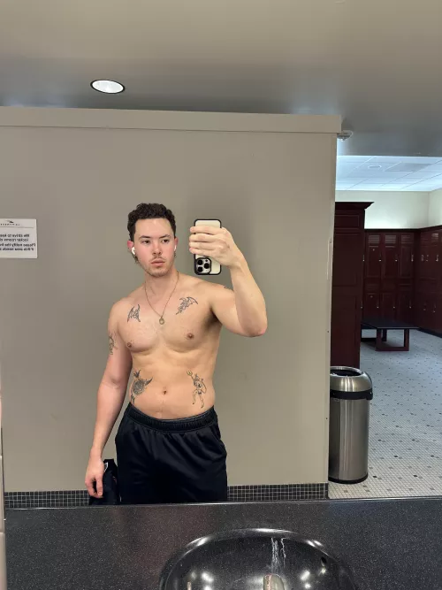 It’s still Sunday by Hungry_Perception_43