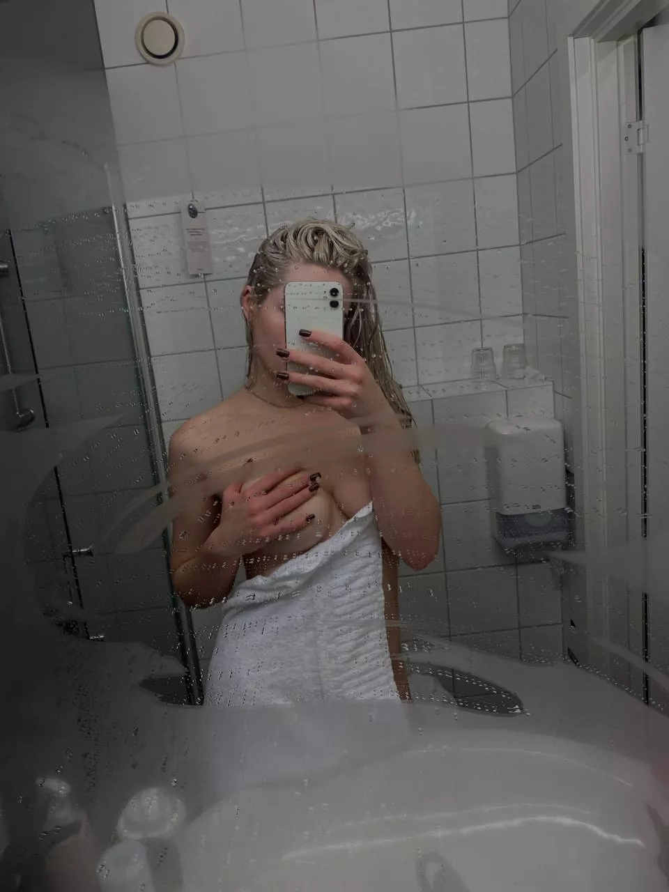 I've got these tits that need attention posted by Cloudzyo