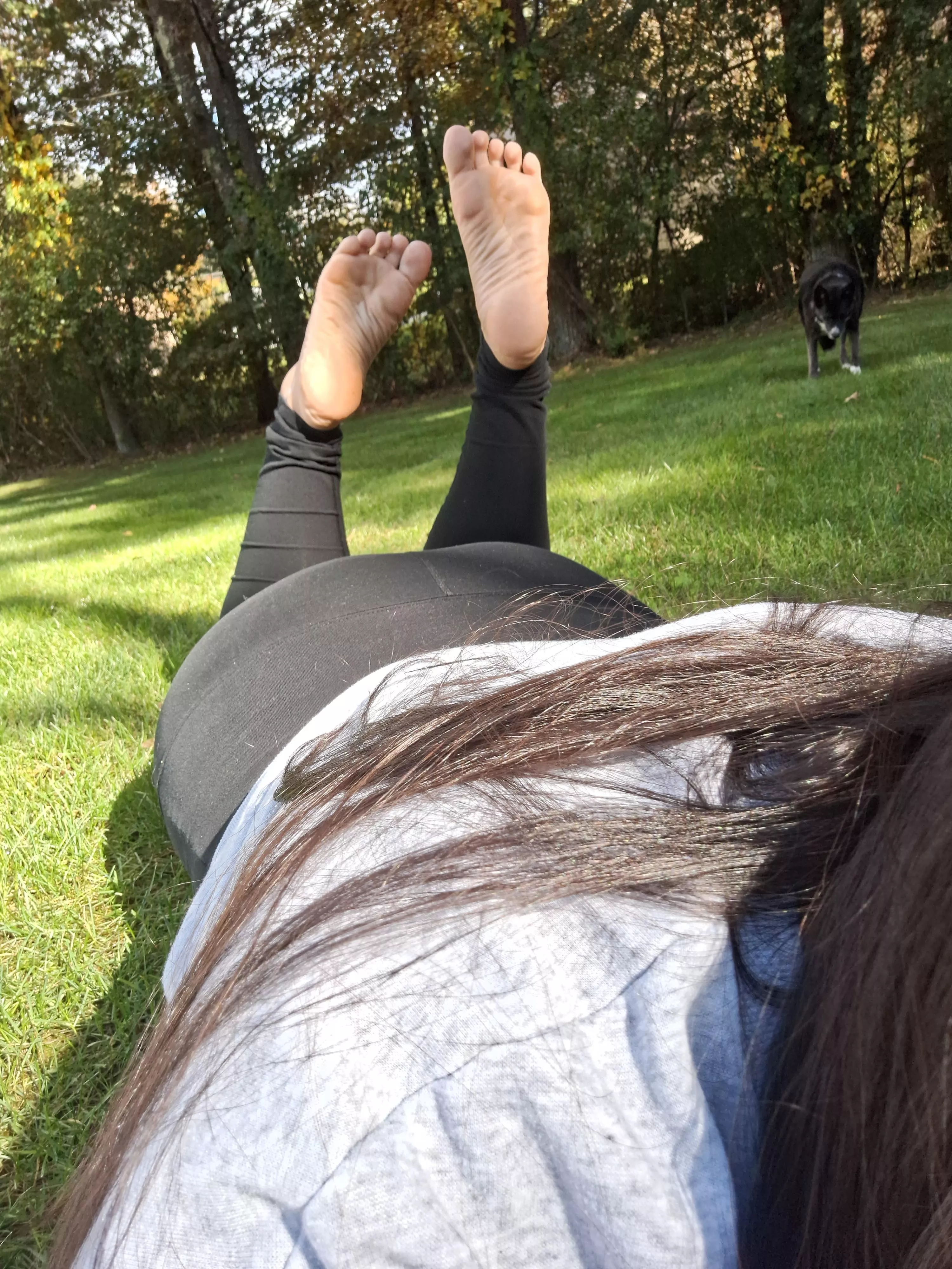 Leggings season in full effect 💋 posted by elenastoes98