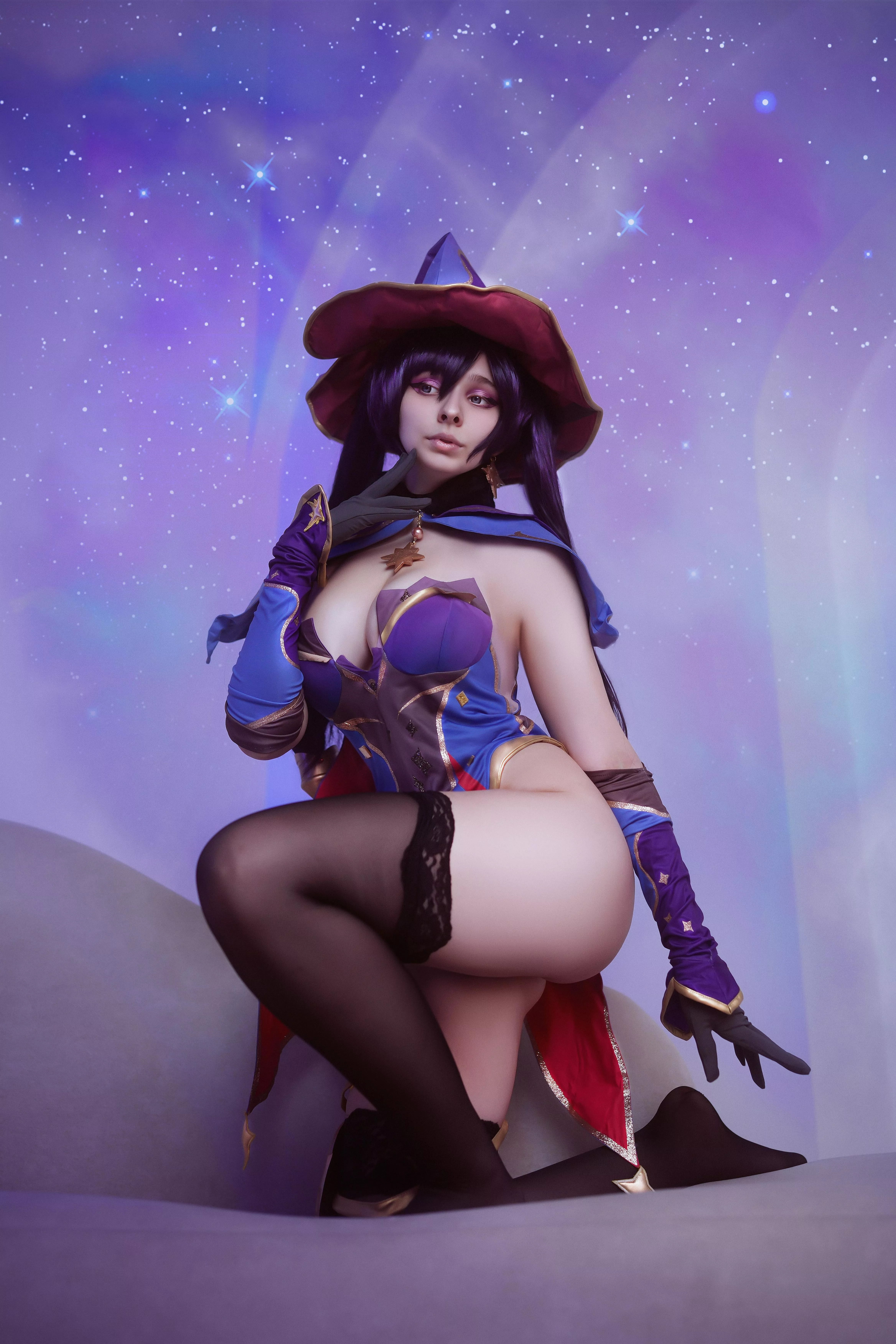 Mona by mia_green_tea posted by Mia__green__tea