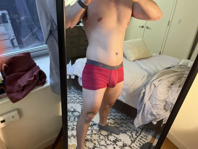 My 29yo wife wants to know what the other 30-40yo dads are packing by Odd-Depth385