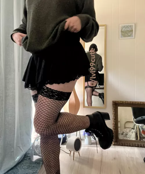 Say hi if you would take me pumpkin picking 🎃👻 by Lvl99Cute