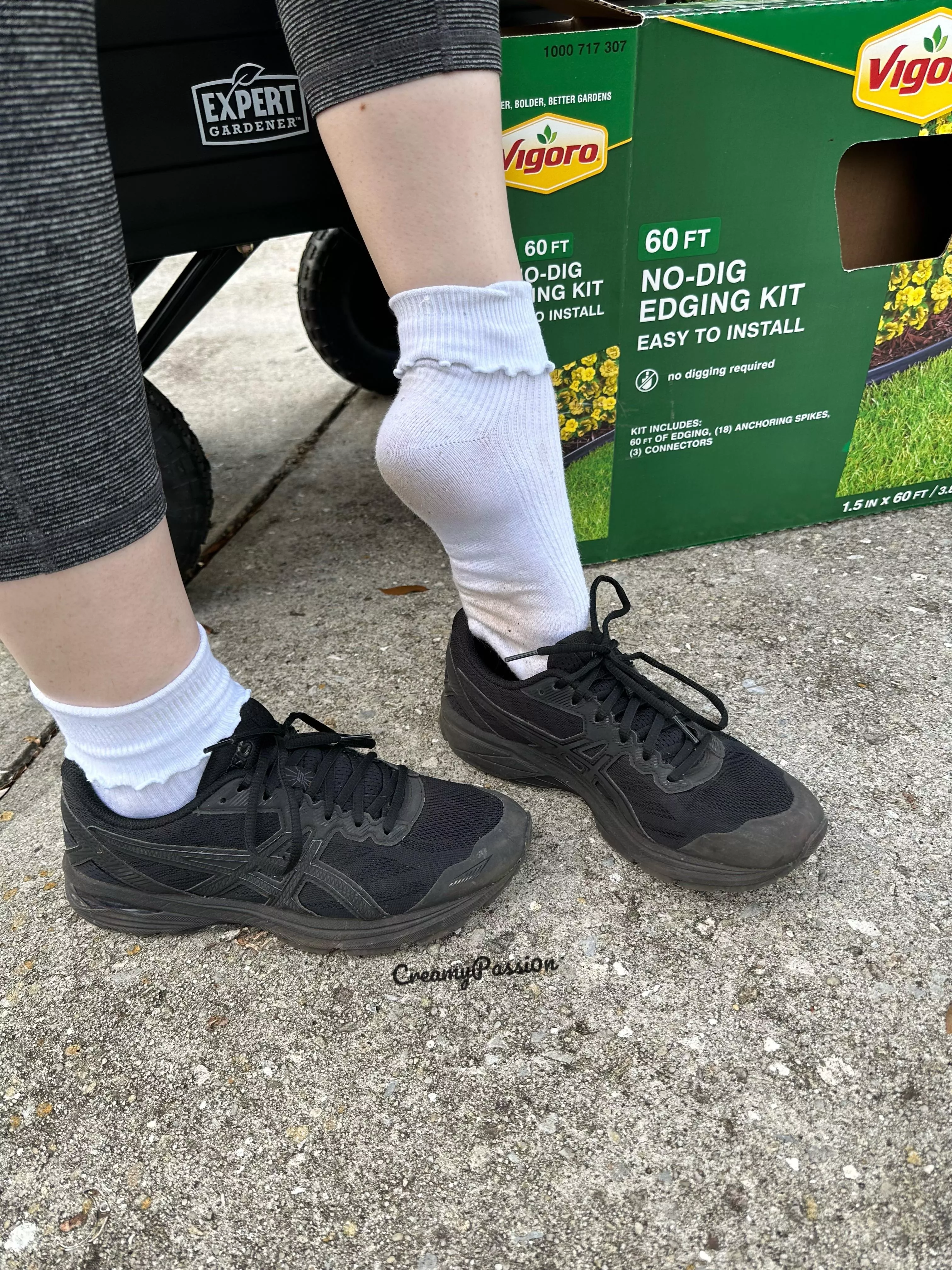 [selling] Yard work socks! I wore these while doing my yard work do you want to smell or taste them? posted by CreamyPassi0n