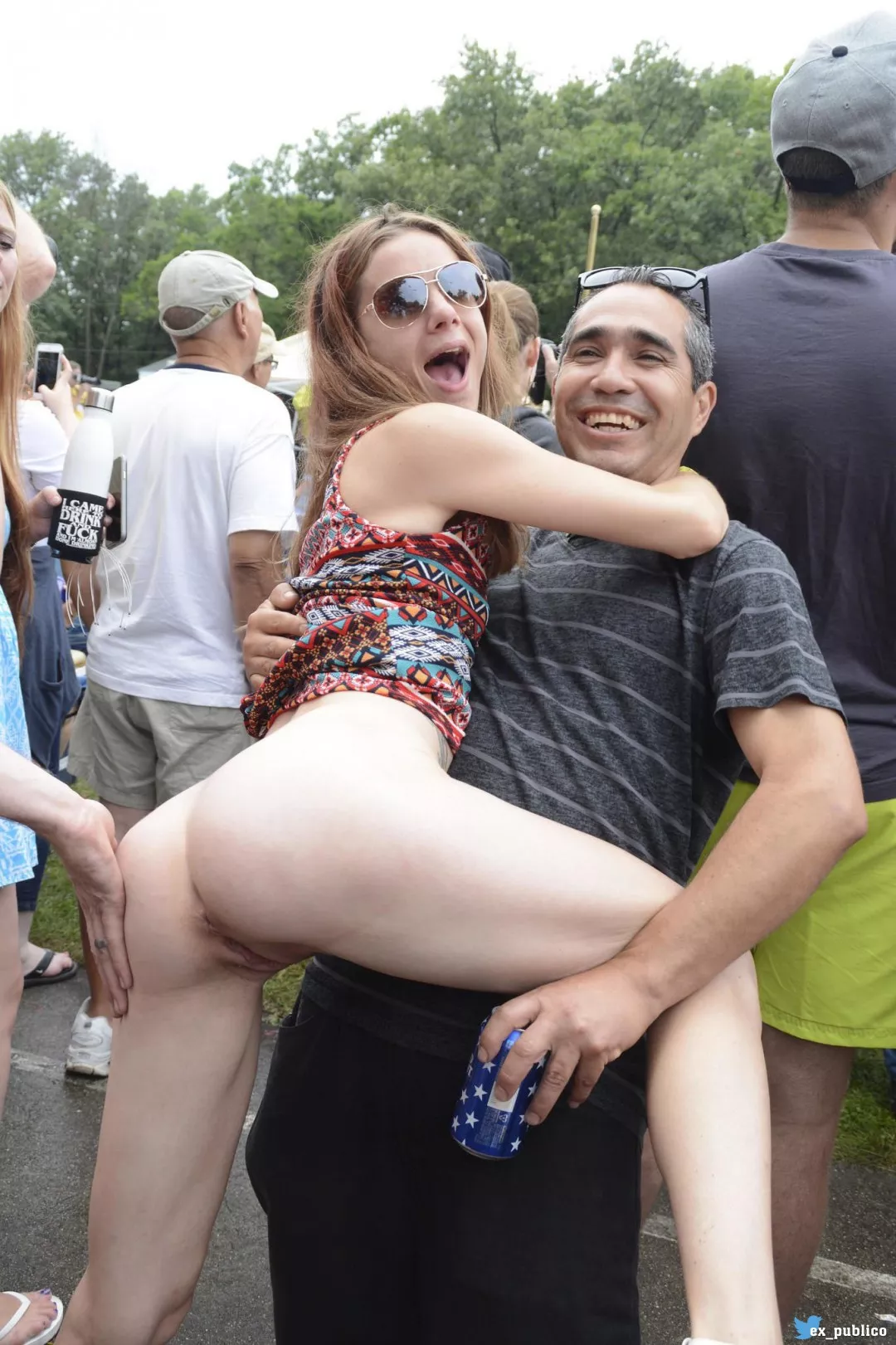 Slap the ass posted by UNCHARTED27