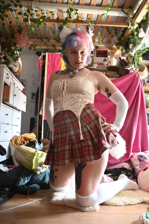 The dirty wolf Dotty appeared in front of you, do you accept to pleasure her ;3 by FreakingTrap