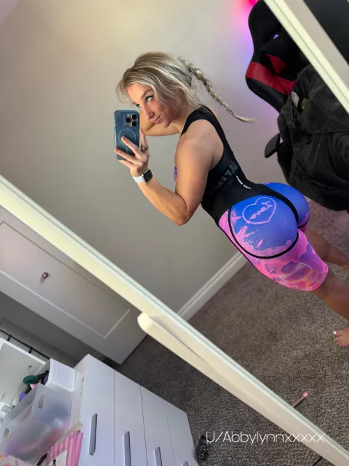 The perfect ass doesn't exis.... by abbylynnxxxxx