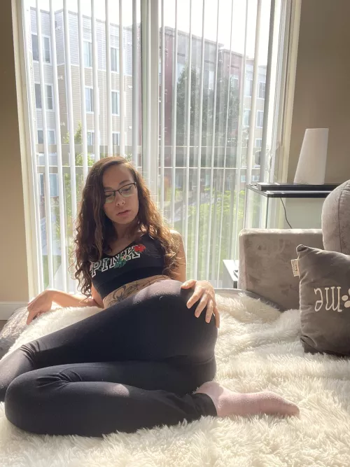 There seems to be some empty room. Would anyone care to fill it 😘 by LexiTheLynx