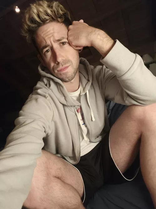 Too much meeting, too little gaming 😮‍💨 by Healthy_Inflation_69