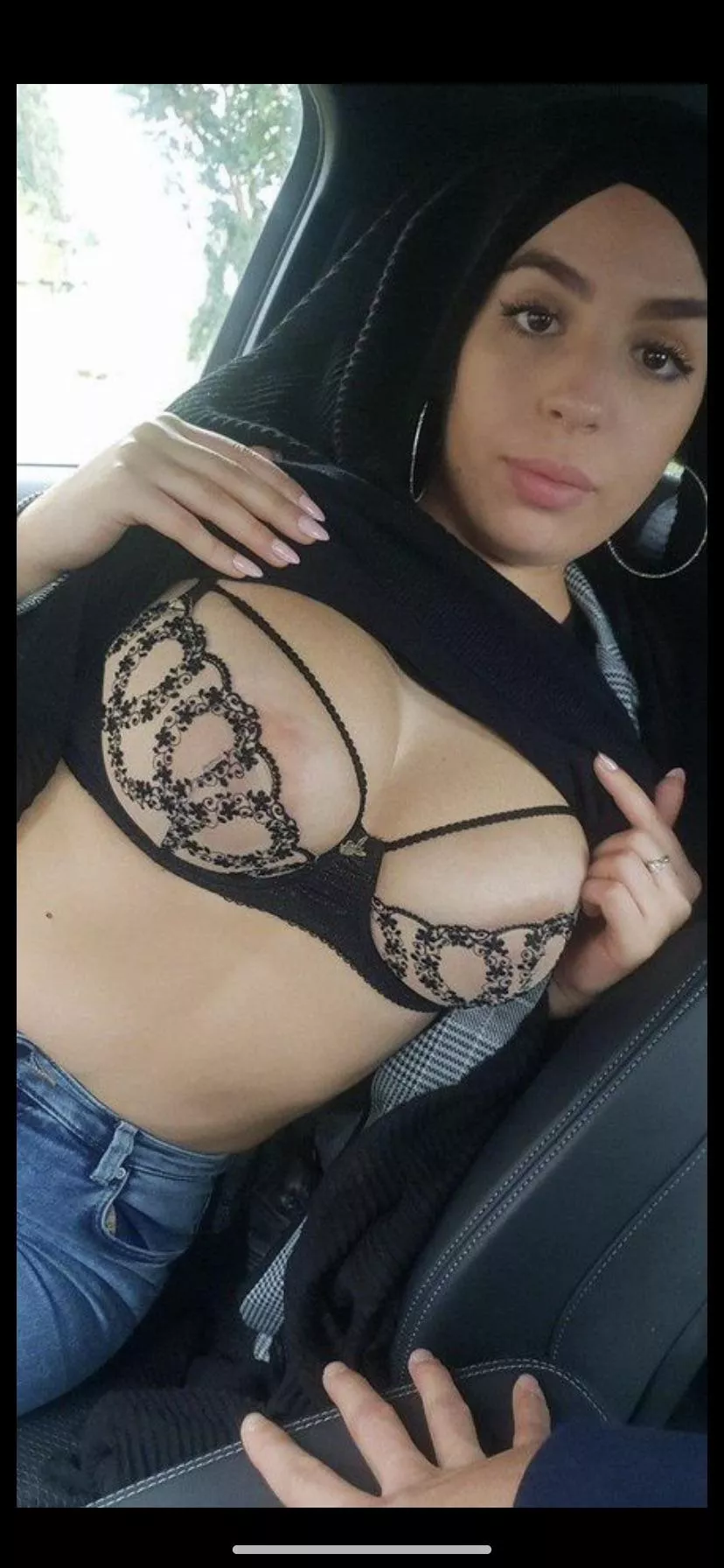 Whats her name posted by Flat-Adhesiveness113