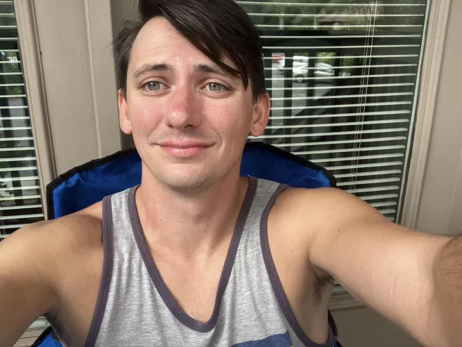 [30] just chillin earlier today. DMs are welcome by nickifuckedmyass